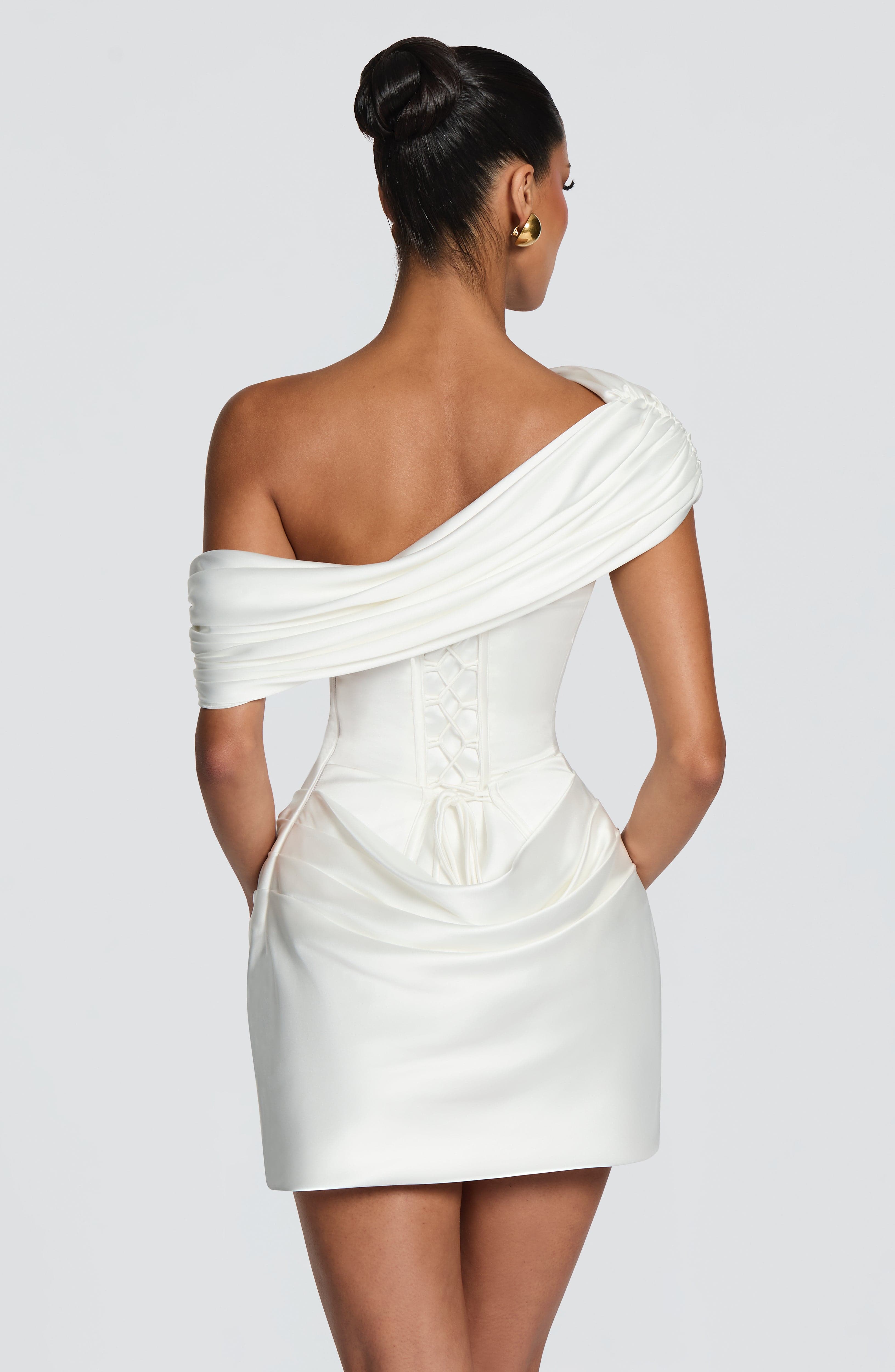 2 Styles Weißes Satin-Miniklei – Ruched Dress Mini Bewertung und Preis